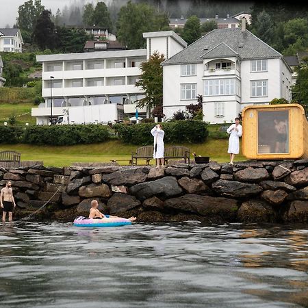 Balestrand Fjordapartments Holmen 19A المظهر الخارجي الصورة
