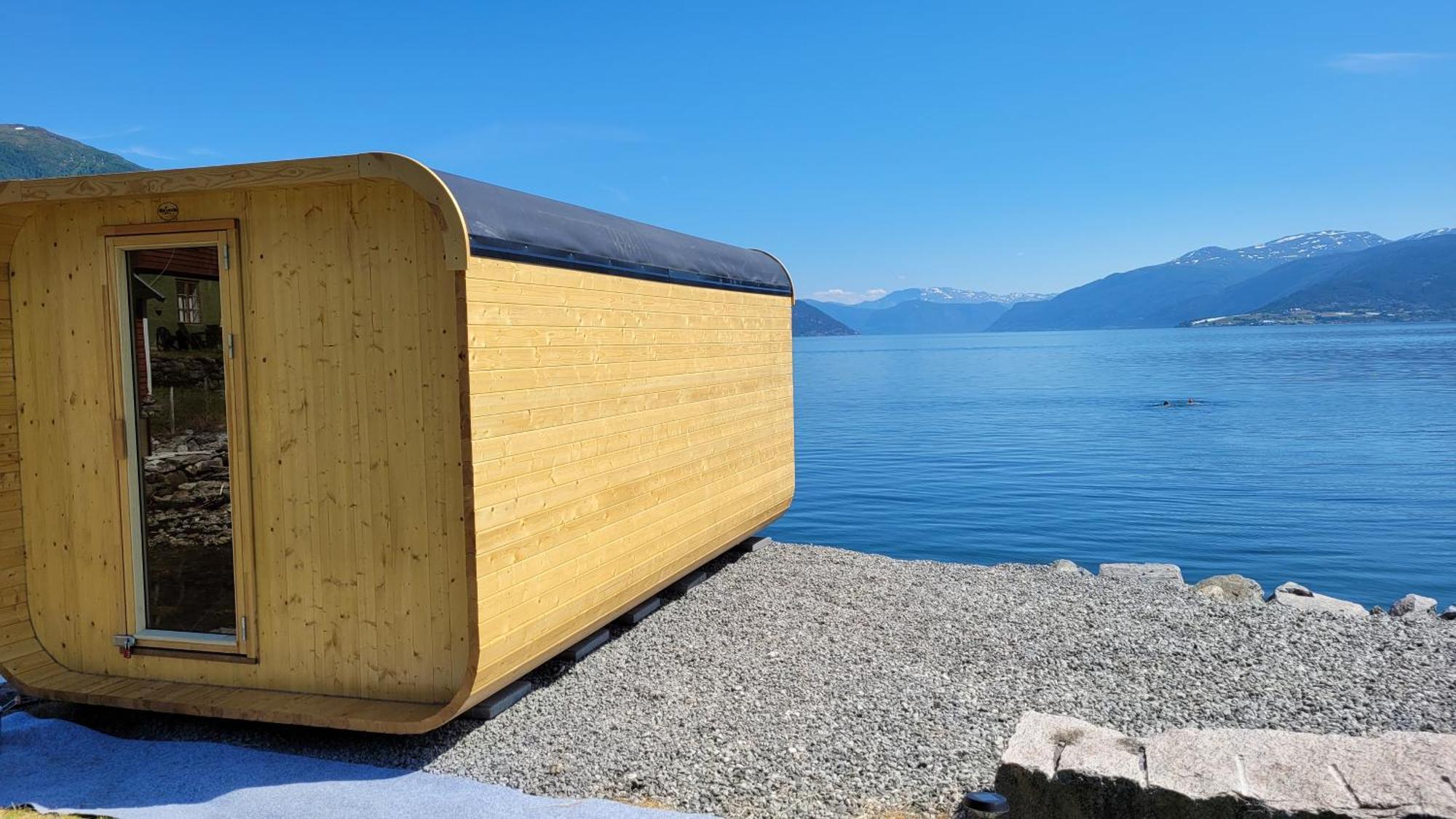 Balestrand Fjordapartments Holmen 19A المظهر الخارجي الصورة