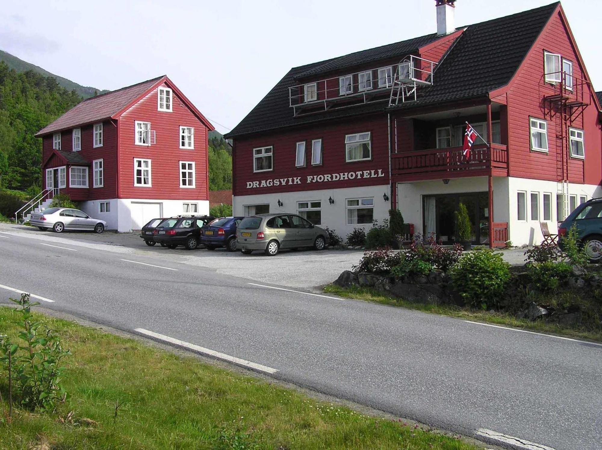 Balestrand Fjordapartments Holmen 19A المظهر الخارجي الصورة